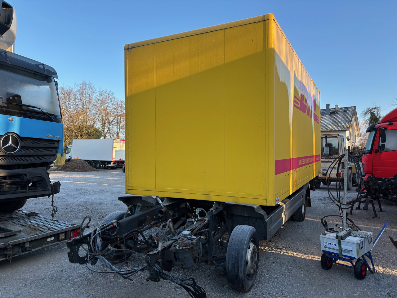 MERCEDES-BENZ Atego 818L - Camión caja cerrada: foto 3 MERCEDES-BENZ Atego 818L - Camión caja cerrada: foto 3