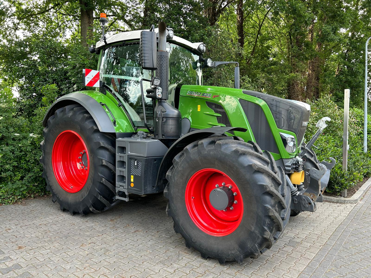 Fendt 828 Vario S4 ProfiPlus - Tractor: foto 5 Fendt 828 Vario S4 ProfiPlus - Tractor: foto 5
