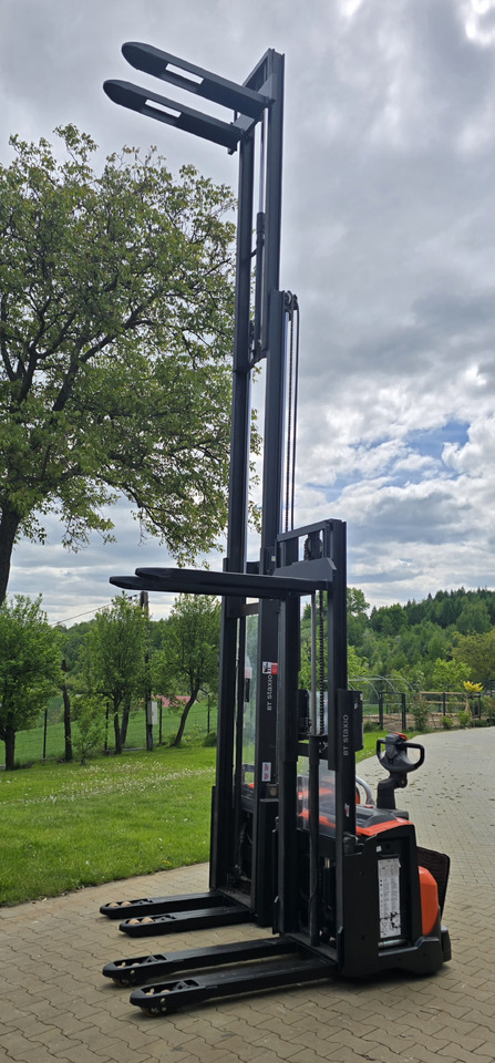 Toyota SPE 160L 6000mm initial lift wstępne podnoszenie triplex - Apilador: foto 4 Toyota SPE 160L 6000mm initial lift wstępne podnoszenie triplex - Apilador: foto 4