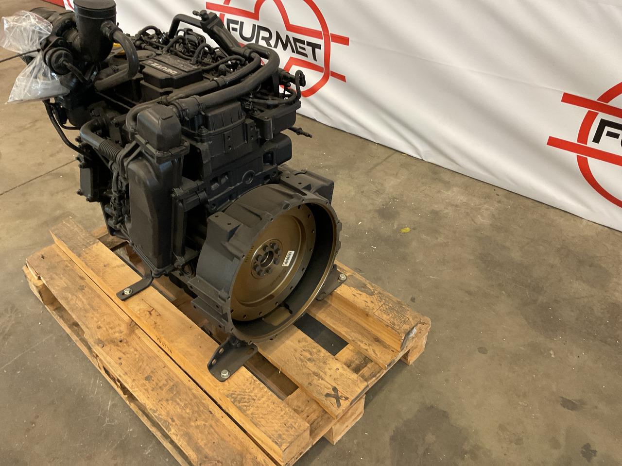 DEUTZ TCD 3.6L4, brand new diesel engine (1) - Motor: foto 4 DEUTZ TCD 3.6L4, brand new diesel engine (1) - Motor: foto 4