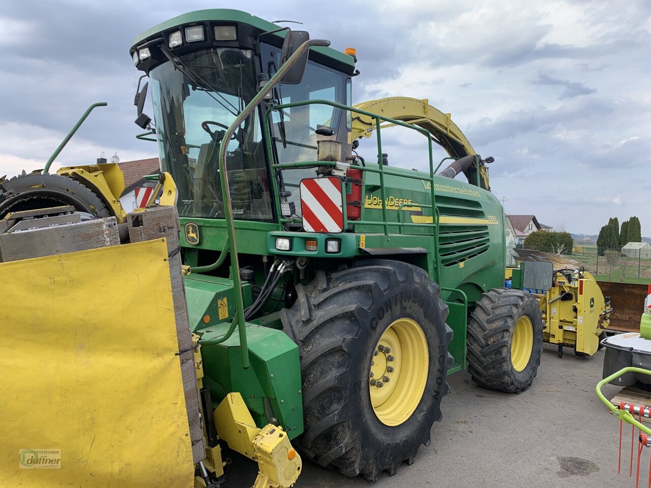 John Deere 7700 - Cosechadora de forraje: foto 4 John Deere 7700 - Cosechadora de forraje: foto 4