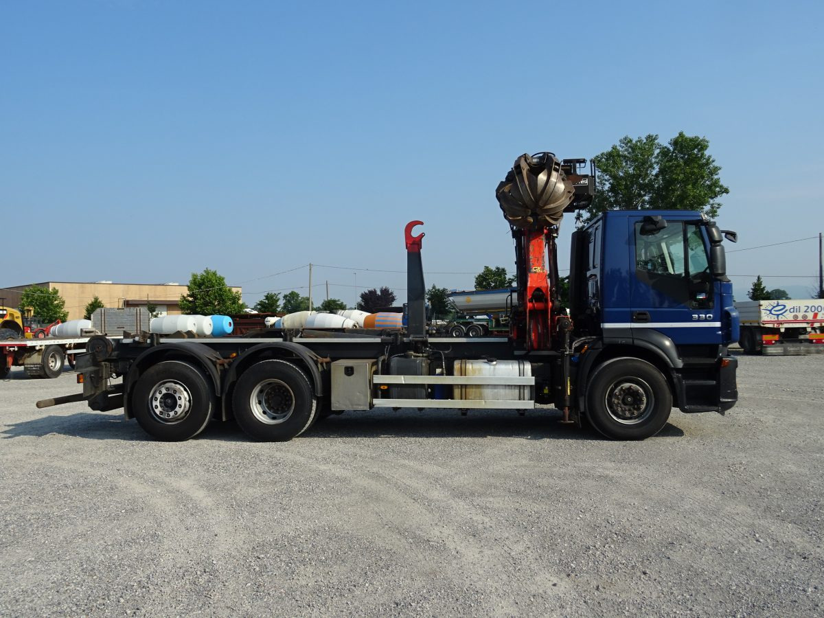 IVECO STRALIS 330 - Camión multibasculante, Camión grúa: foto 4 IVECO STRALIS 330 - Camión multibasculante, Camión grúa: foto 4