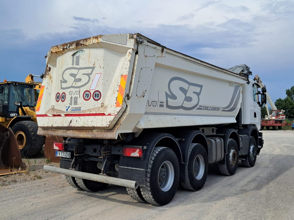 Camión volquete SCANIA G450: foto 9