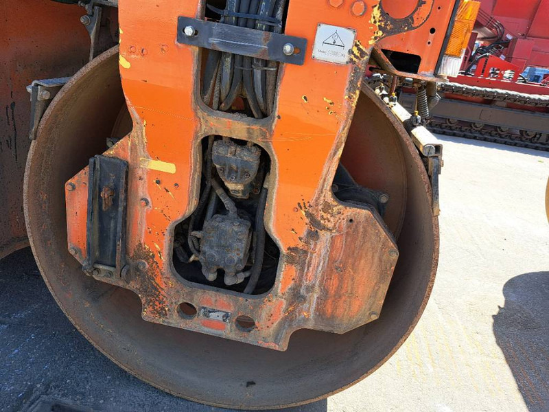 Dynapac CG 233 HF - Rodillo: foto 5 Dynapac CG 233 HF - Rodillo: foto 5