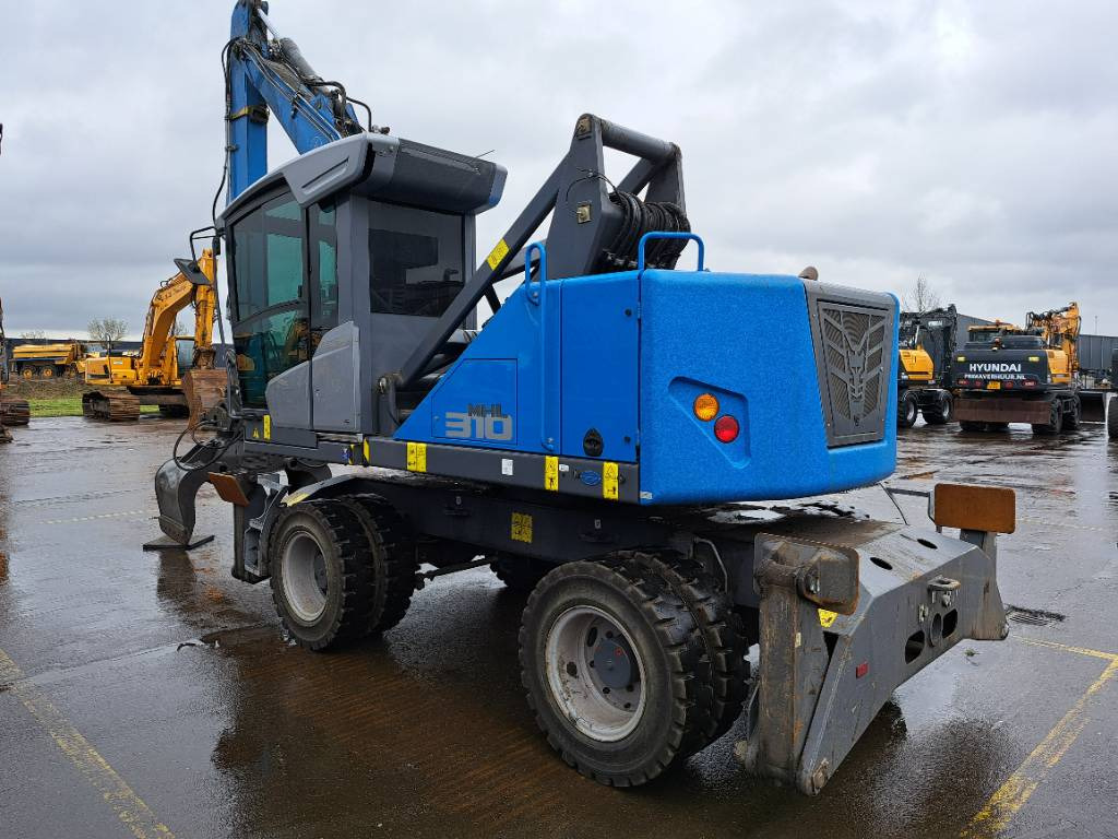Fuchs MHL310F + Grapple - Manipulador de materiales: foto 5 Fuchs MHL310F + Grapple - Manipulador de materiales: foto 5