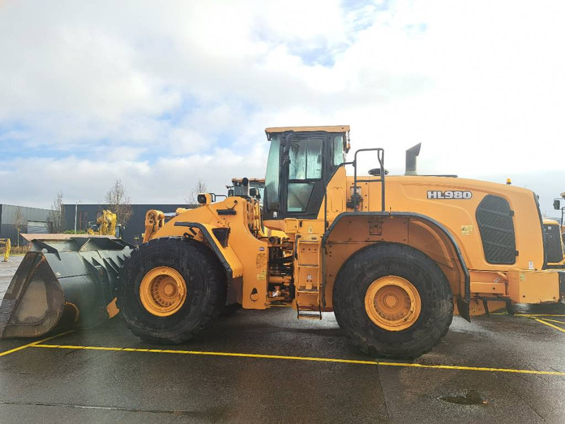 Hyundai HL 980 - Cargadora de ruedas: foto 5 Hyundai HL 980 - Cargadora de ruedas: foto 5