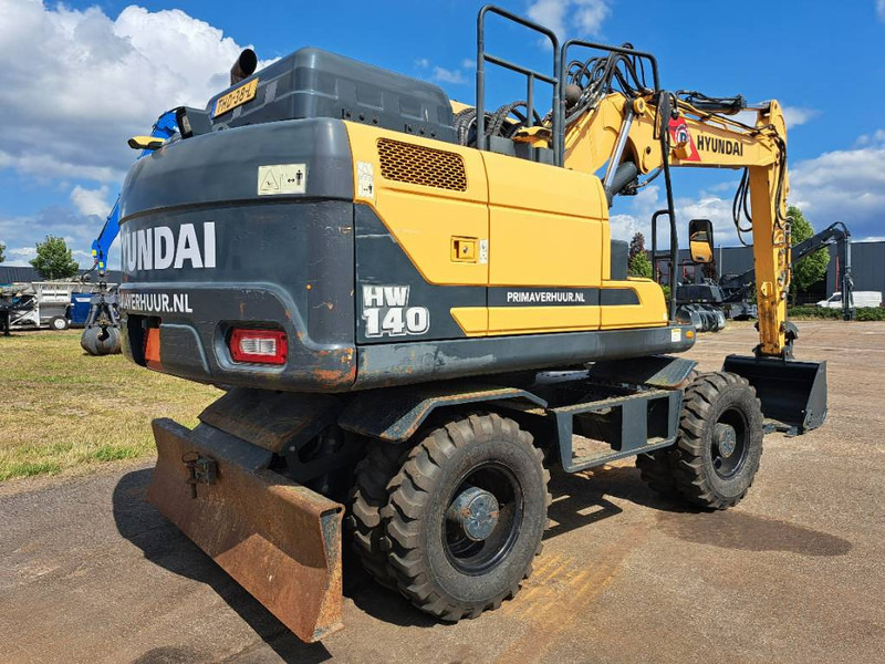 Hyundai HW140 - Excavadora de ruedas: foto 3 Hyundai HW140 - Excavadora de ruedas: foto 3