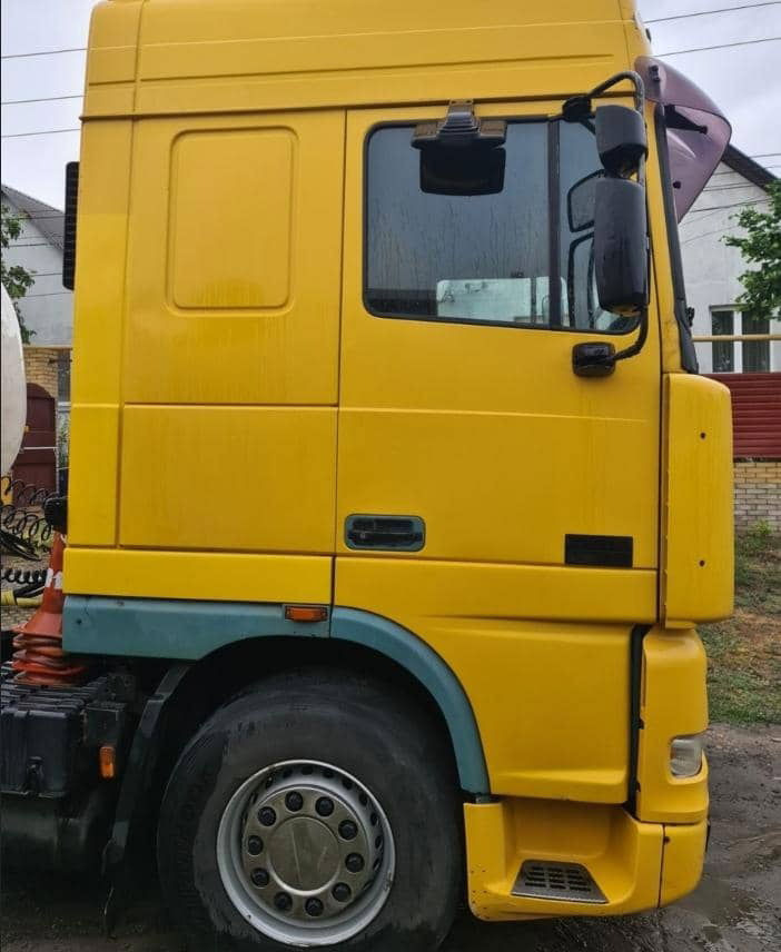 DAF XF 95 Tractor unit - Cabeza tractora: foto 3 DAF XF 95 Tractor unit - Cabeza tractora: foto 3