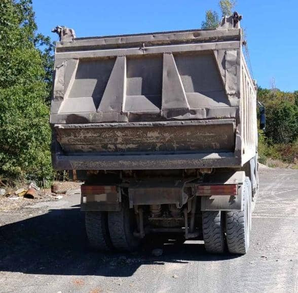 MERCEDES-BENZ Actros 4143 - Camión volquete: foto 3 MERCEDES-BENZ Actros 4143 - Camión volquete: foto 3