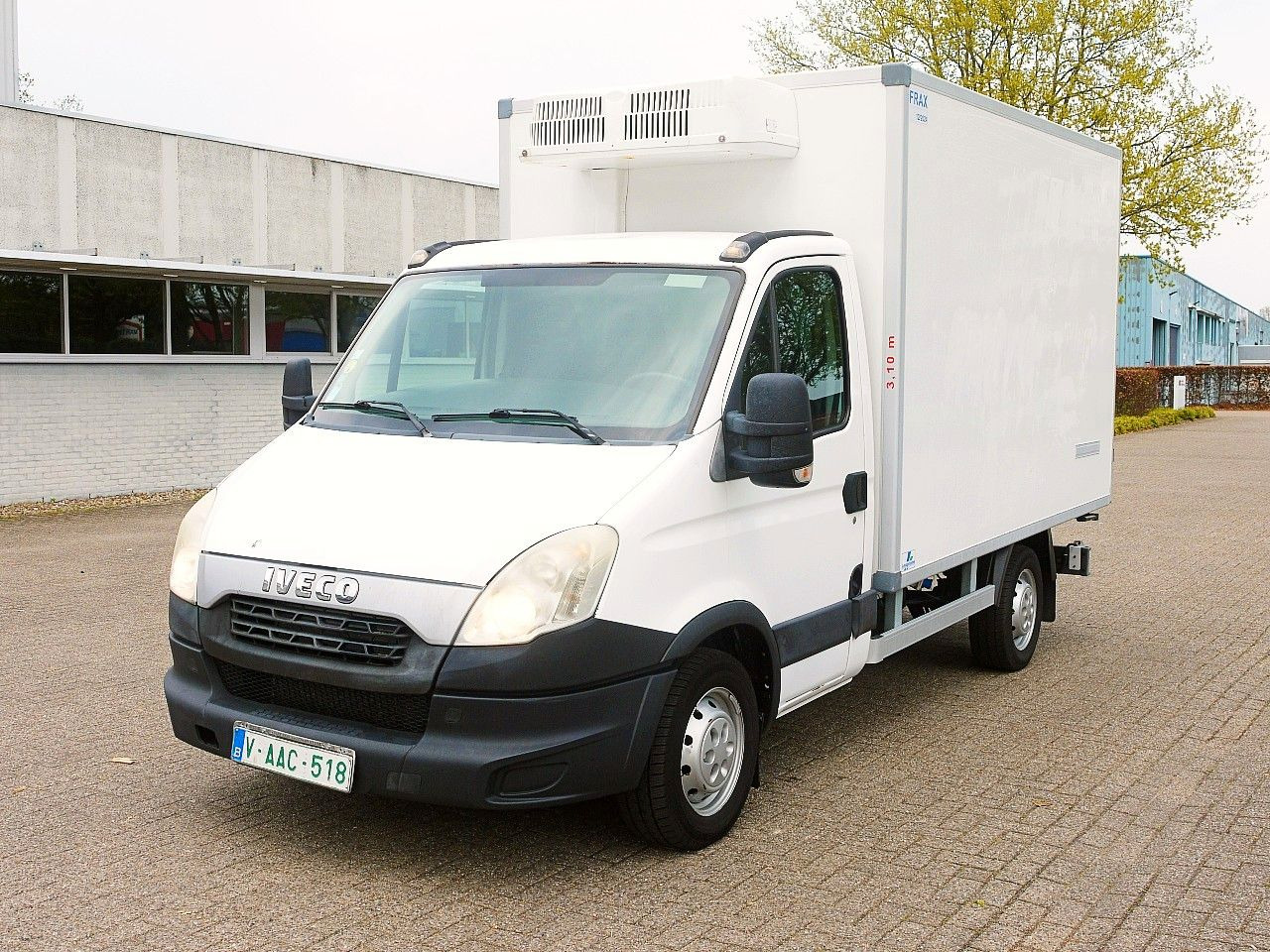 Iveco 35S13 DAILY KUHLKOFFER RELEC FROID -20C - Furgoneta frigorifica: foto 4 Iveco 35S13 DAILY KUHLKOFFER RELEC FROID -20C - Furgoneta frigorifica: foto 4