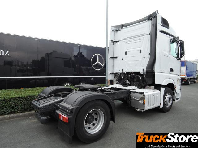 Mercedes-Benz Actros 1843 LS - Cabeza tractora: foto 4 Mercedes-Benz Actros 1843 LS - Cabeza tractora: foto 4