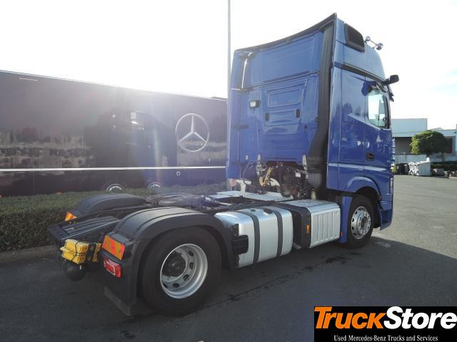 Mercedes-Benz Actros 1845 LS - Cabeza tractora: foto 4 Mercedes-Benz Actros 1845 LS - Cabeza tractora: foto 4