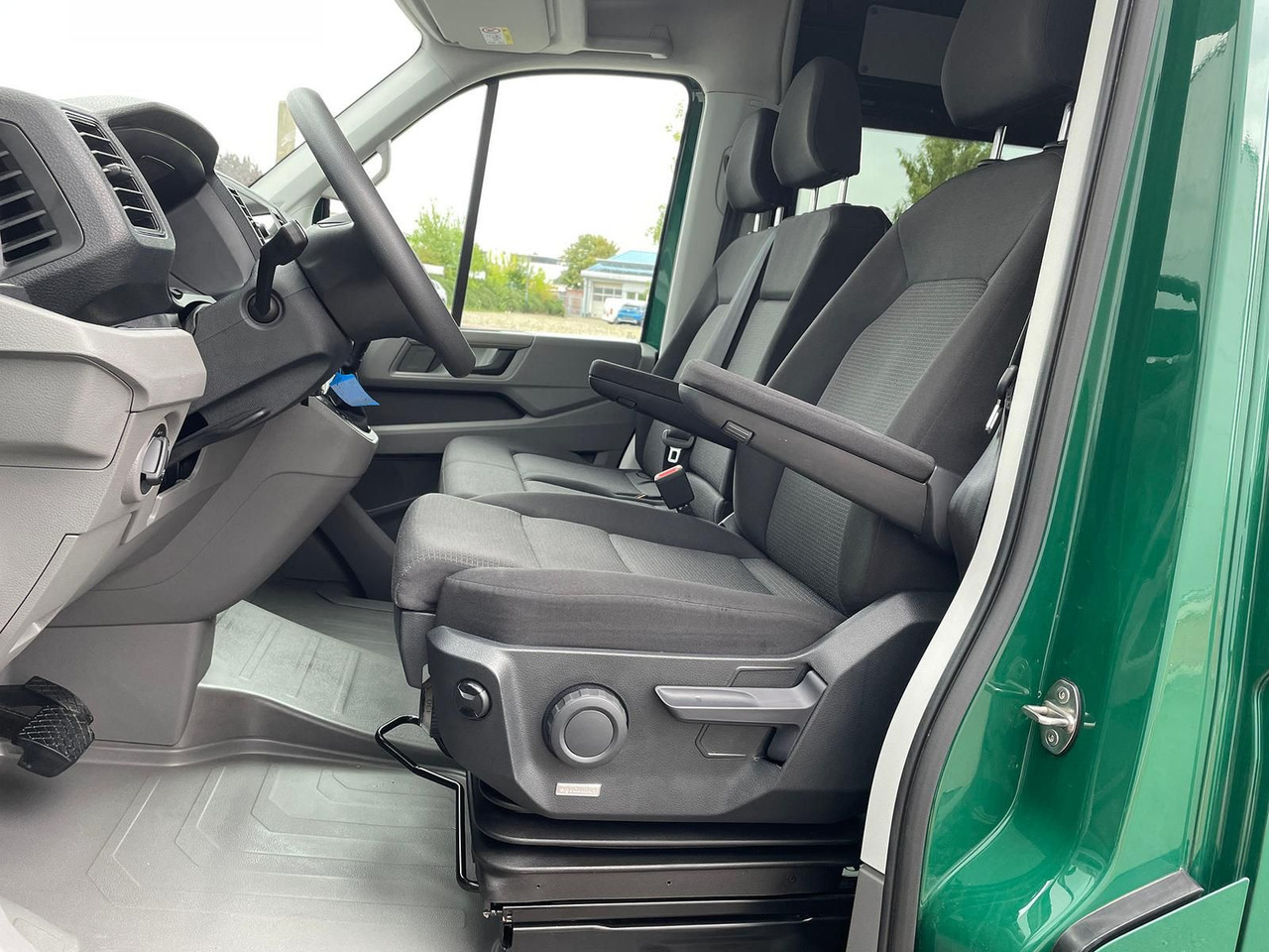 Furgón, Furgoneta combi MAN TGE 3.160 MIXTO L4H3 LED AHK DAB KAMERA SITZHZ: foto 12 Furgón, Furgoneta combi MAN TGE 3.160 MIXTO L4H3 LED AHK DAB KAMERA SITZHZ: foto 12