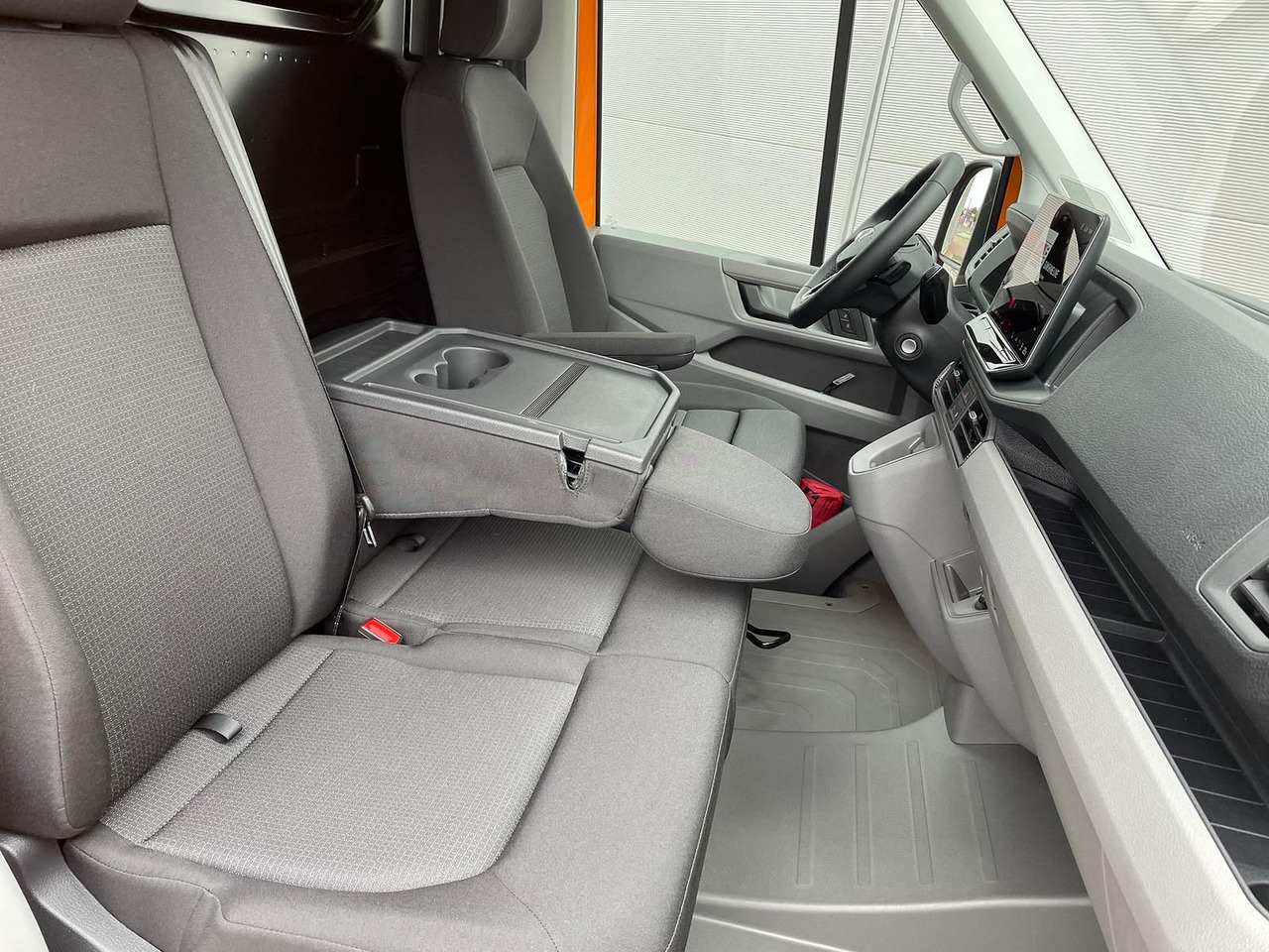 Furgón MAN TGE 3.180 Kasten L3H2 ACC LED STANDHZ NAVI: foto 27