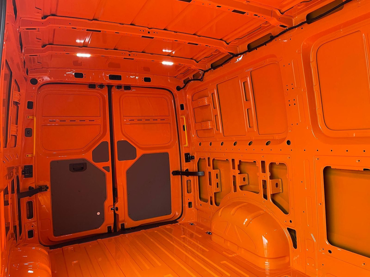 Furgón MAN TGE 3.180 Kasten L3H2 ACC LED STANDHZ NAVI: foto 10