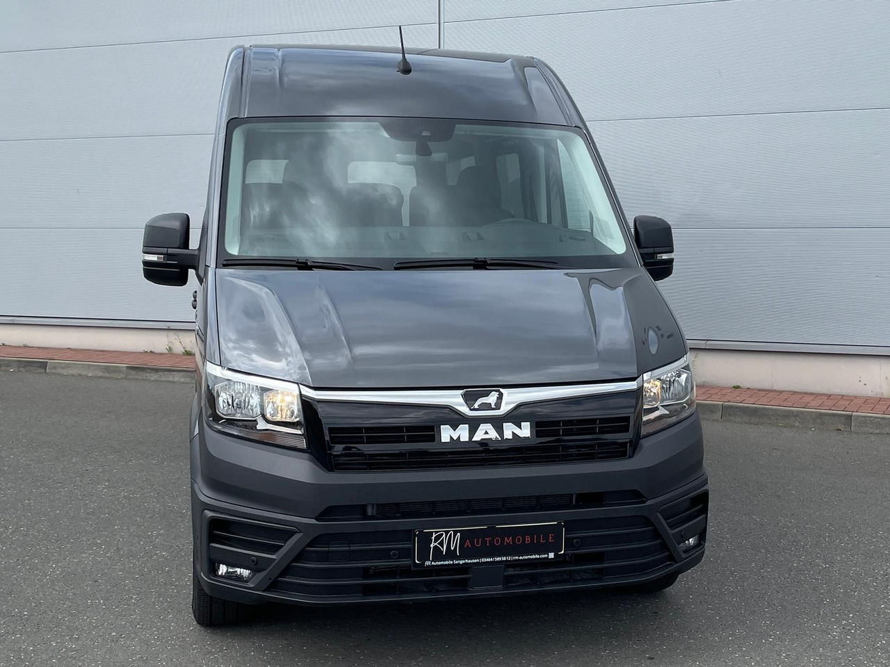 MAN TGE 3.180 Kombi L3H2 4x4 TEMPOMAT KAMERA 8-SITZE - Coche: foto 3 MAN TGE 3.180 Kombi L3H2 4x4 TEMPOMAT KAMERA 8-SITZE - Coche: foto 3