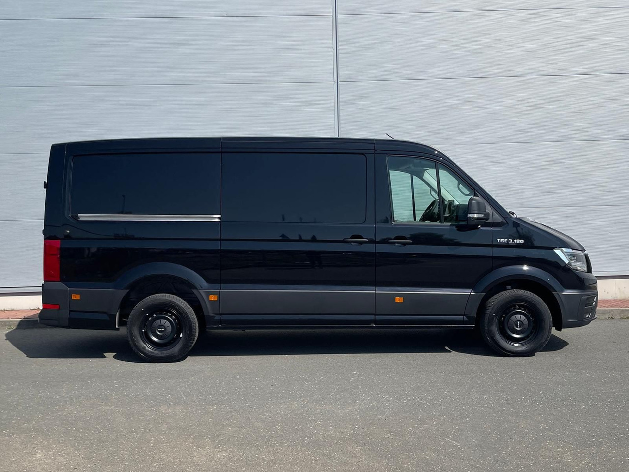 MAN TGE 3.180 L3H2 Kasten LED NAVI ACC LED STANDHZ - Furgón: foto 5 MAN TGE 3.180 L3H2 Kasten LED NAVI ACC LED STANDHZ - Furgón: foto 5