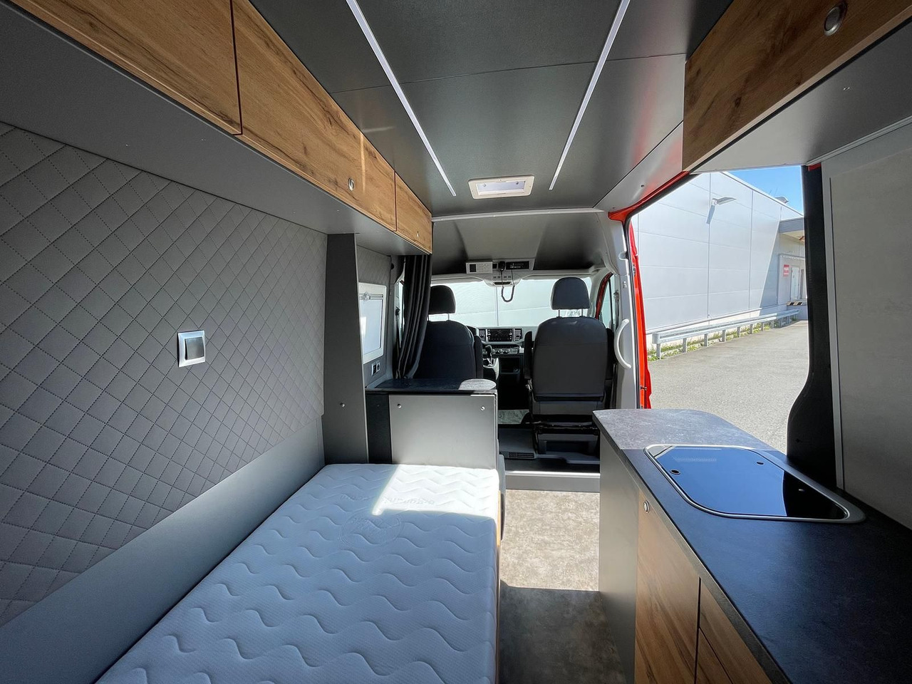 Furgón MAN TGE 3.180 L3H3 Individual S BF3+ BEGLEITFAHRZEUG: foto 26 Furgón MAN TGE 3.180 L3H3 Individual S BF3+ BEGLEITFAHRZEUG: foto 26