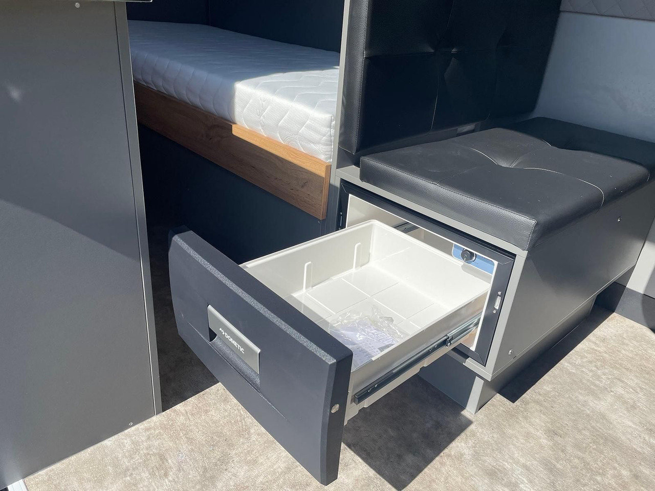 Furgón MAN TGE 3.180 L3H3 Individual S BF3+ BEGLEITFAHRZEUG: foto 27 Furgón MAN TGE 3.180 L3H3 Individual S BF3+ BEGLEITFAHRZEUG: foto 27