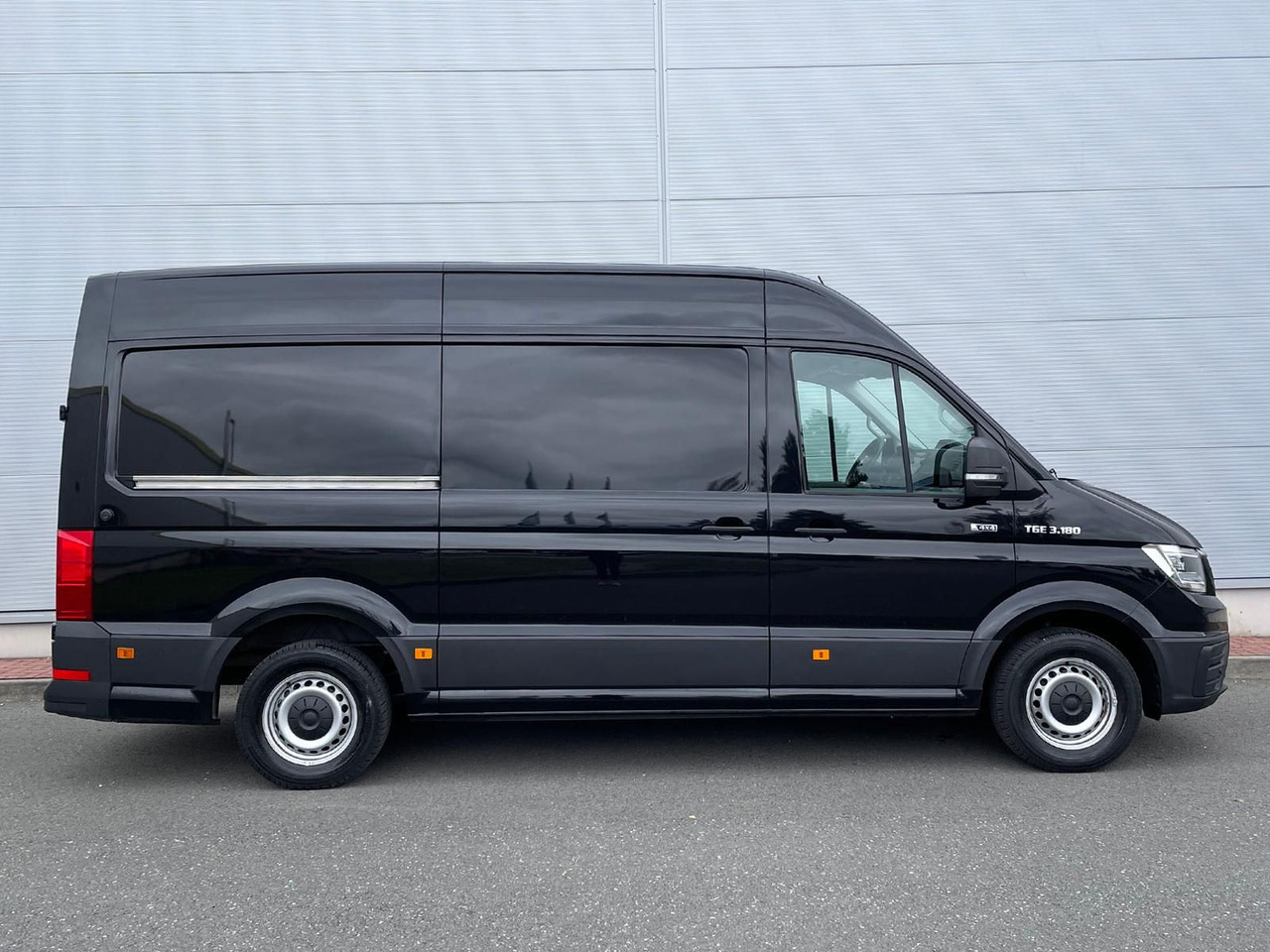 MAN TGE 3.180 L3H3 Kasten 4x4 AHK ACC NAVI STANDHZ - Furgón: foto 5 MAN TGE 3.180 L3H3 Kasten 4x4 AHK ACC NAVI STANDHZ - Furgón: foto 5