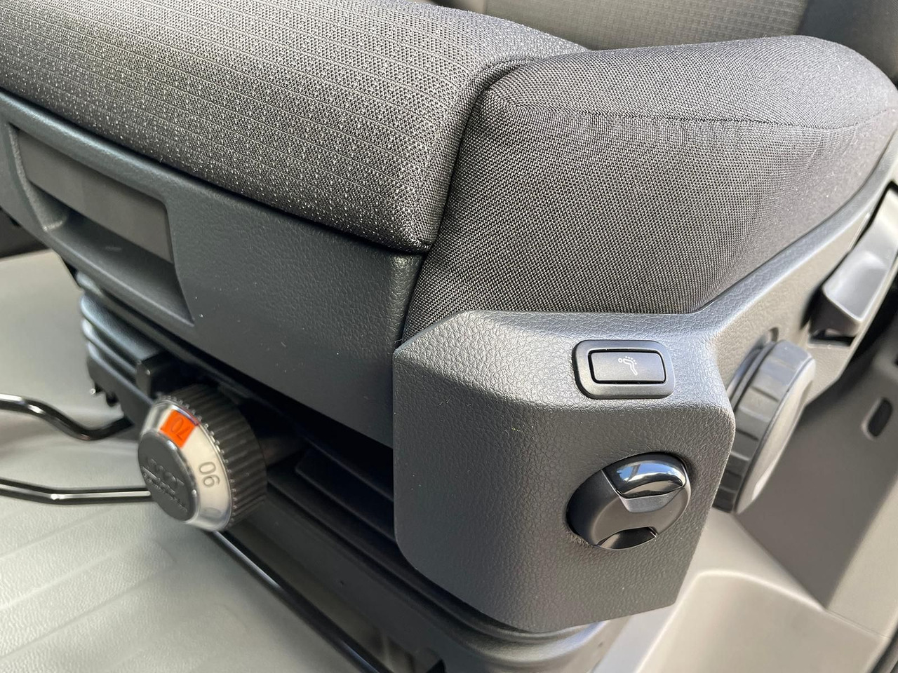 Coche MAN TGE 3.180 L3H3 Kasten STANDHZ ACC NAVI KAMERA: foto 29