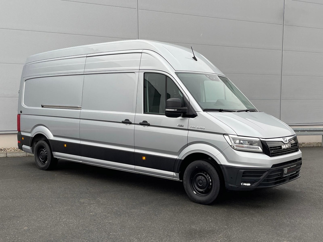 MAN TGE 3.180 L4H4 Kasten 4x4 Superhochdach ACC AHK - Coche: foto 2 MAN TGE 3.180 L4H4 Kasten 4x4 Superhochdach ACC AHK - Coche: foto 2