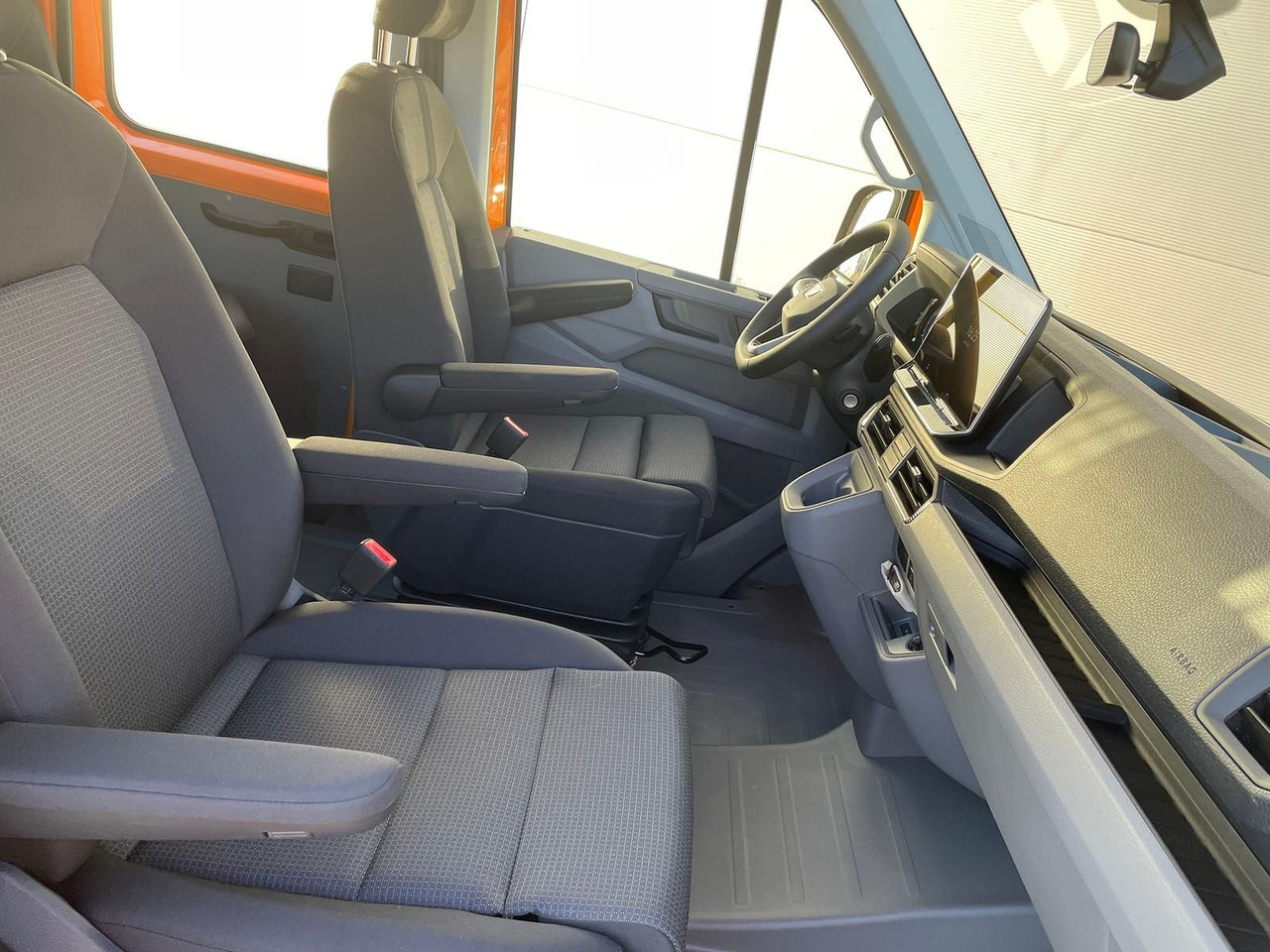 Coche MAN TGE 3.180 Pritsche DOKA LR 4x4 ACC LED SHZ Diff.: foto 13