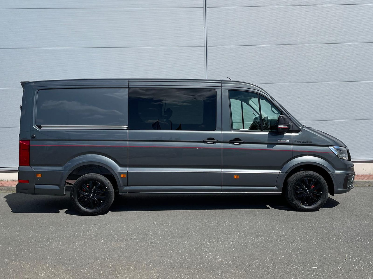 MAN TGE 3.200 L3H2 MIXTO 4x4 Individual S ACC STHZ - Coche: foto 5 MAN TGE 3.200 L3H2 MIXTO 4x4 Individual S ACC STHZ - Coche: foto 5