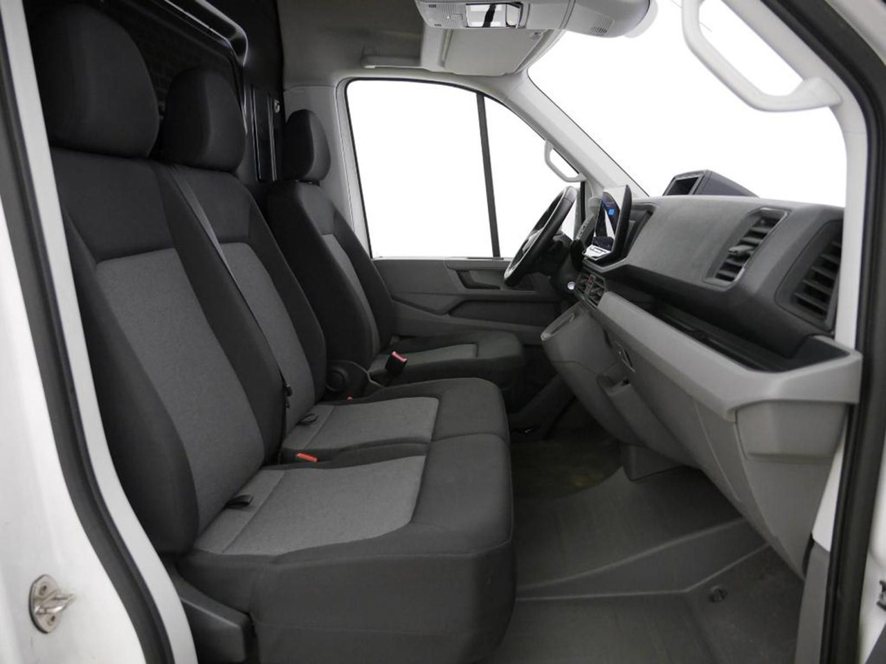 Furgoneta de pasajeros Volkswagen Crafter Kasten 35 L4H3 Autom. NAVI KAMERA KLIMA: foto 14 Furgoneta de pasajeros Volkswagen Crafter Kasten 35 L4H3 Autom. NAVI KAMERA KLIMA: foto 14