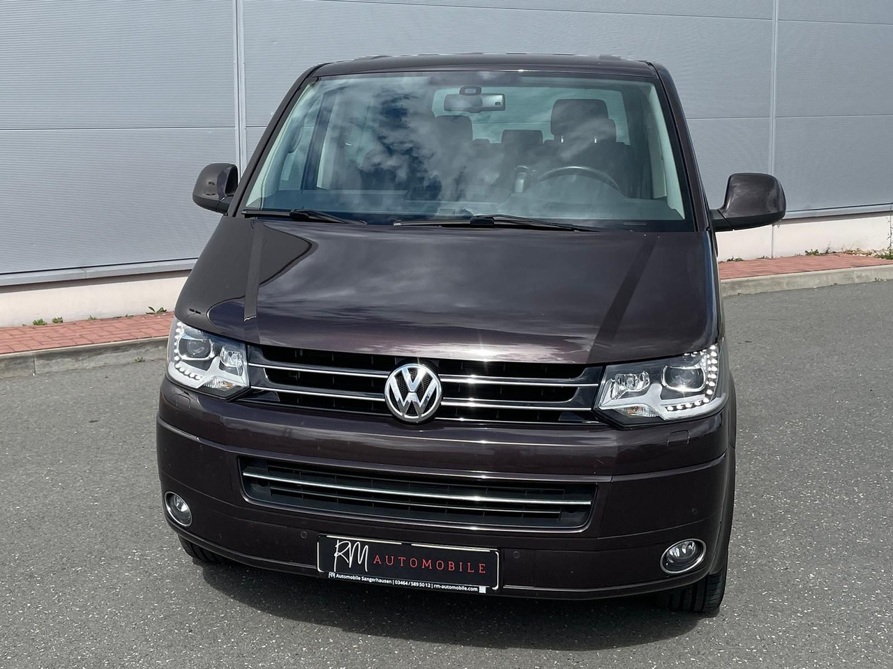 Volkswagen T5 Multivan Highline 4M LEDER AHK MFL - Furgoneta de pasajeros: foto 4 Volkswagen T5 Multivan Highline 4M LEDER AHK MFL - Furgoneta de pasajeros: foto 4