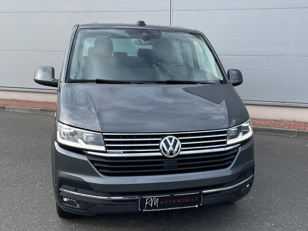 Volkswagen T6.1 Multivan Comfortline 4M ACC KAMERA SITZHZ - Minibús, Furgoneta de pasajeros: foto 3 Volkswagen T6.1 Multivan Comfortline 4M ACC KAMERA SITZHZ - Minibús, Furgoneta de pasajeros: foto 3