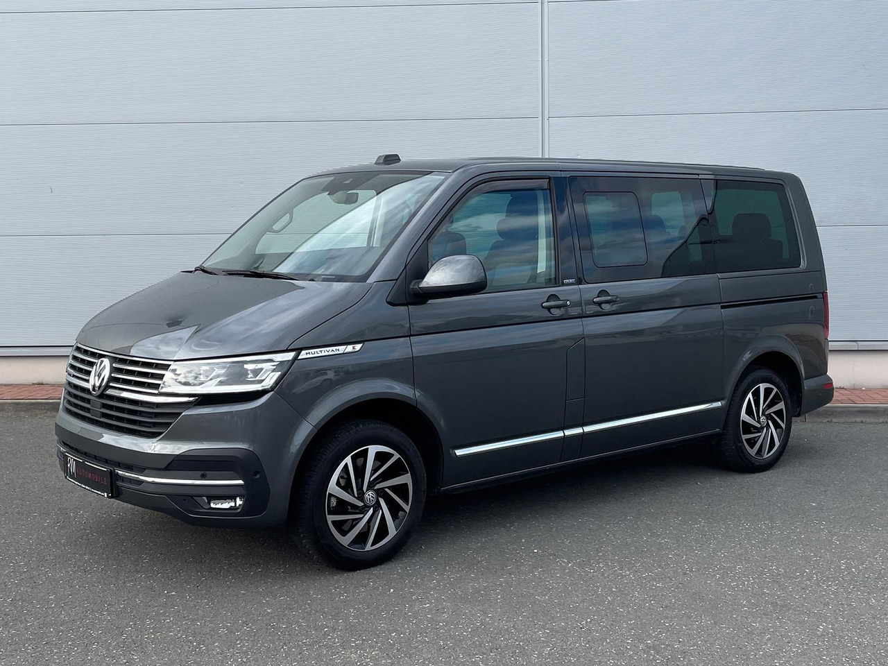 Volkswagen T6.1 Multivan Comfortline 4M ACC KAMERA SITZHZ - Minibús, Furgoneta de pasajeros: foto 1 Volkswagen T6.1 Multivan Comfortline 4M ACC KAMERA SITZHZ - Minibús, Furgoneta de pasajeros: foto 1