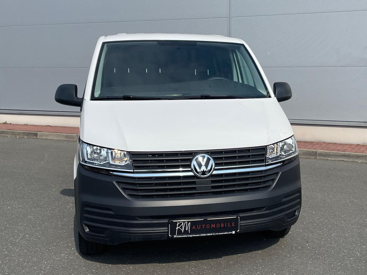 Volkswagen T6.1 Transporter MIXTO LR 2.0 TDI KLIMA PDC - Furgón, Furgoneta combi: foto 3 Volkswagen T6.1 Transporter MIXTO LR 2.0 TDI KLIMA PDC - Furgón, Furgoneta combi: foto 3