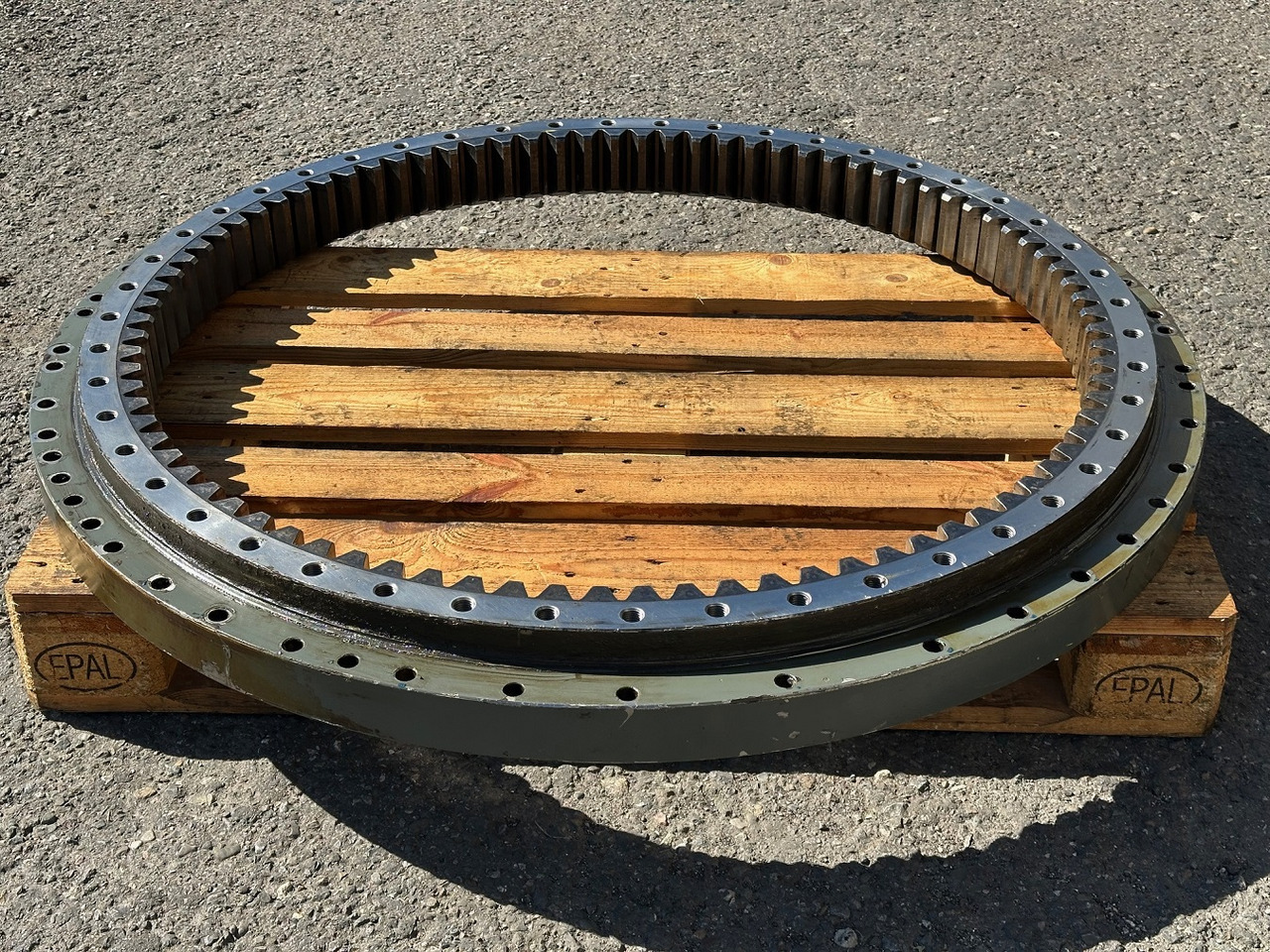 LIEBHERR Original Drehkranz – Kugeldrehverbindung mit ID-Nr.11690802. R920 S-1545,R920-1545,R922 LC-1442,R922 LC-1443,R922-1442,R924 LC-1444,R924 LC-1445,R924-1444,R925-1444. #11690802.N10220272# - Corona de giro para Excavadora de cadenas: foto 4 LIEBHERR Original Drehkranz – Kugeldrehverbindung mit ID-Nr.11690802. R920 S-1545,R920-1545,R922 LC-1442,R922 LC-1443,R922-1442,R924 LC-1444,R924 LC-1445,R924-1444,R925-1444. #11690802.N10220272# - Corona de giro para Excavadora de cadenas: foto 4