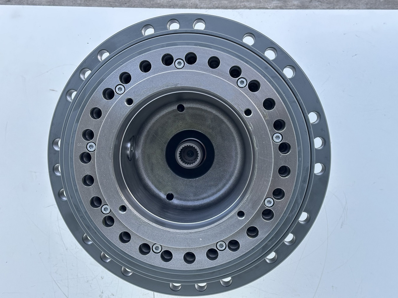 Mando final para Excavadora de cadenas LIEBHERR Original Liebherr Fahrantrieb Typ:LPI0700 30S 0002 00 mit ID-Nr.12891035 – ID-Nr.12977341. R922-1487, R924-1677, R926 K-LC-1827, R926-1715. #12891035.545-01664#: foto 11 Mando final para Excavadora de cadenas LIEBHERR Original Liebherr Fahrantrieb Typ:LPI0700 30S 0002 00 mit ID-Nr.12891035 – ID-Nr.12977341. R922-1487, R924-1677, R926 K-LC-1827, R926-1715. #12891035.545-01664#: foto 11