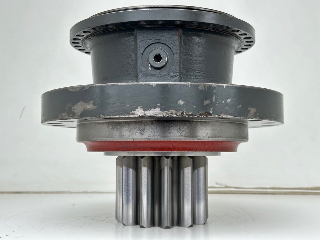 Liebherr Abtriebswellengehäuse ID-Nr.90018934 mit Abtriebswelle ID-Nr.90204999. SAT275/260 - SAT275/261 - SAT275/266 - SAT275/289. #0785#03478# - Transmisión para Maquinaria de construcción: foto 2 Liebherr Abtriebswellengehäuse ID-Nr.90018934 mit Abtriebswelle ID-Nr.90204999. SAT275/260 - SAT275/261 - SAT275/266 - SAT275/289. #0785#03478# - Transmisión para Maquinaria de construcción: foto 2