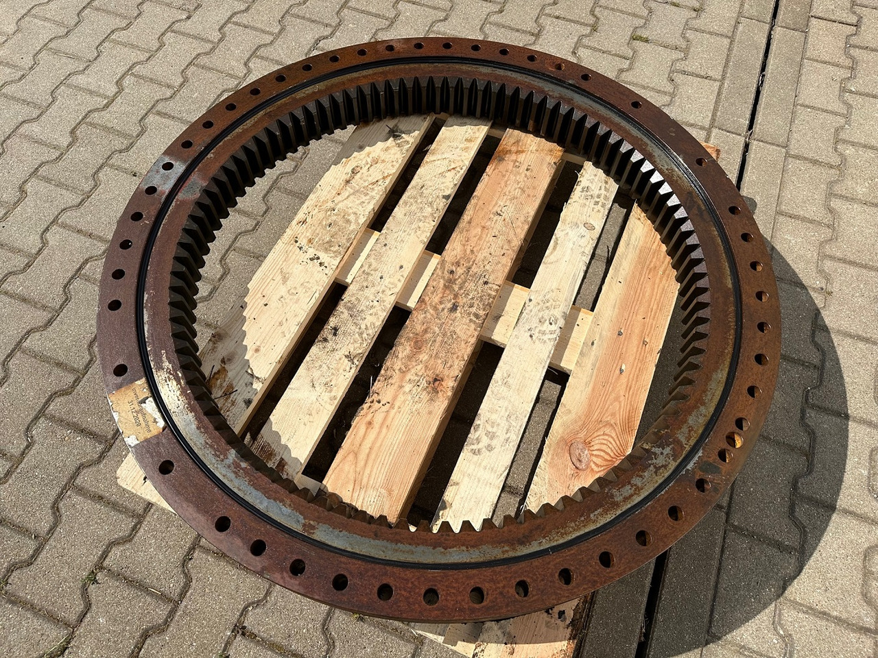 Liebherr Kugeldrehverbindung Typ:KUD64VJ003-001. ID-Nr.982751901 - ID-Nr.932833001. A914B-LI, A914C-LI, A924C-LI, LH30, LH35, R914B, R914C, R922, R924B, R924 C, R924 COMP, P924 C. #0115# - Corona de giro para Excavadora de cadenas: foto 2 Liebherr Kugeldrehverbindung Typ:KUD64VJ003-001. ID-Nr.982751901 - ID-Nr.932833001. A914B-LI, A914C-LI, A924C-LI, LH30, LH35, R914B, R914C, R922, R924B, R924 C, R924 COMP, P924 C. #0115# - Corona de giro para Excavadora de cadenas: foto 2