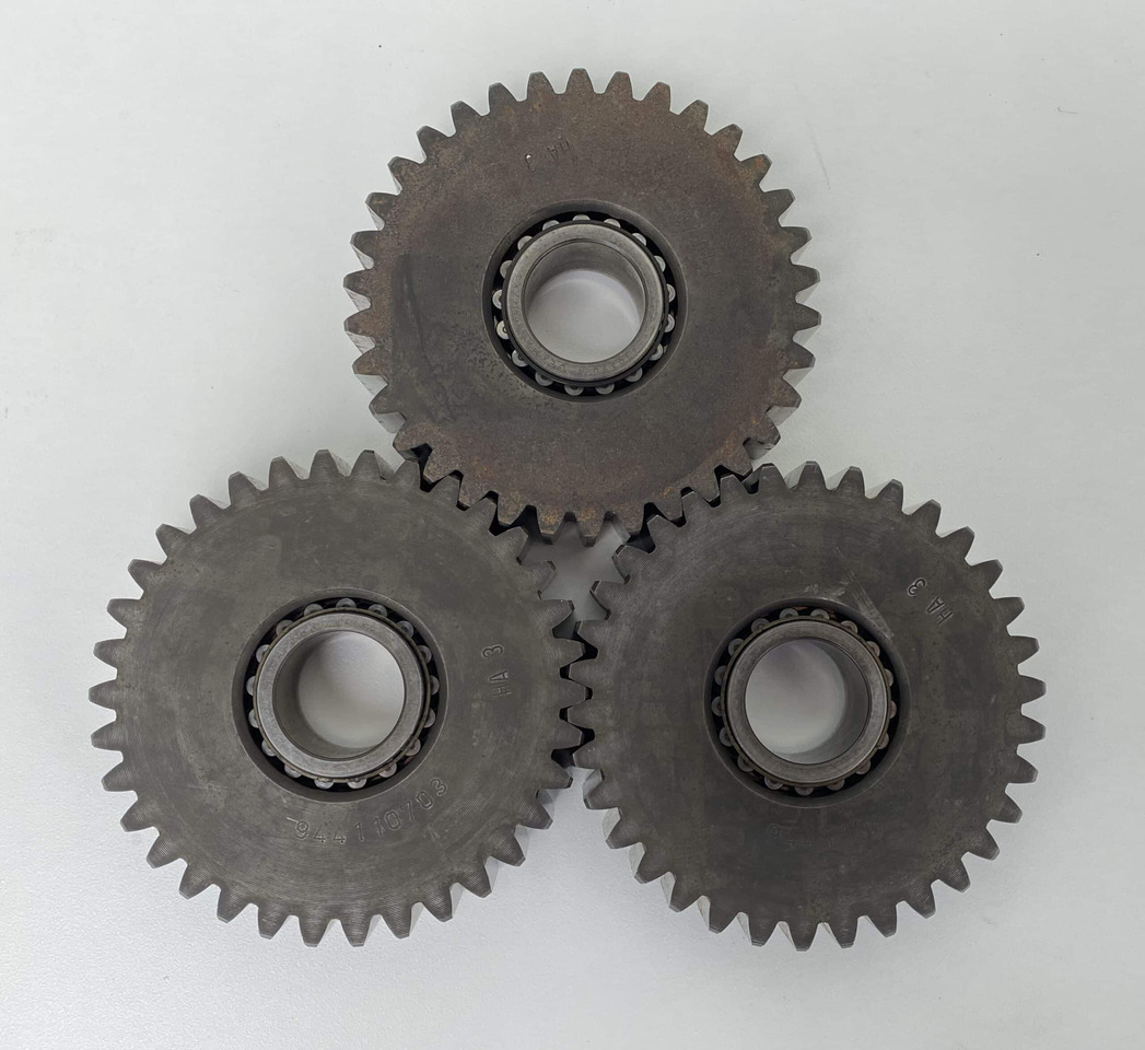 Reductor de giro para Maquinaria de construcción Liebherr Planetenrad ID-Nr.9441106 - ID-Nr.944110603 - ID-Nr.90201469 mit Zylinderrollenlager ID-Nr.7610014 - ID-Nr.10167560. A934,A944,E934,E942,EP934,ER934,LOS942,LOS944,P934,P942,P944,R922,R932,R9: foto 8 Reductor de giro para Maquinaria de construcción Liebherr Planetenrad ID-Nr.9441106 - ID-Nr.944110603 - ID-Nr.90201469 mit Zylinderrollenlager ID-Nr.7610014 - ID-Nr.10167560. A934,A944,E934,E942,EP934,ER934,LOS942,LOS944,P934,P942,P944,R922,R932,R9: foto 8