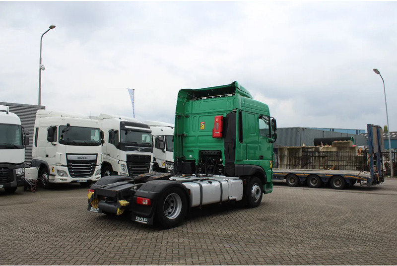 DAF XF 106.480 * EURO6 * 2 TANK * - Cabeza tractora: foto 3 DAF XF 106.480 * EURO6 * 2 TANK * - Cabeza tractora: foto 3