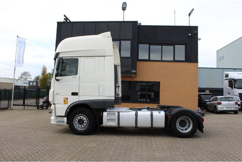 DAF XF 106.480 * RETARDER * BIG TANK * 4X2 * BIG SPACE * - Cabeza tractora: foto 2 DAF XF 106.480 * RETARDER * BIG TANK * 4X2 * BIG SPACE * - Cabeza tractora: foto 2