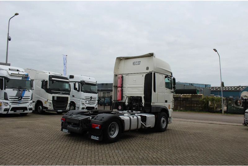 DAF XF 106.480 * RETARDER * BIG TANK * 4X2 * BIG SPACE * - Cabeza tractora: foto 4 DAF XF 106.480 * RETARDER * BIG TANK * 4X2 * BIG SPACE * - Cabeza tractora: foto 4