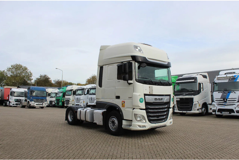 DAF XF 106.480 * RETARDER * BIG TANK * 4X2 * BIG SPACE * - Cabeza tractora: foto 5 DAF XF 106.480 * RETARDER * BIG TANK * 4X2 * BIG SPACE * - Cabeza tractora: foto 5