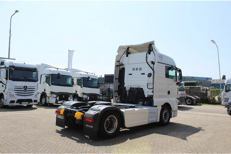 MAN TGX 18.500 * RETARDER * 4X2 * FULL SPOILER * - Cabeza tractora: foto 4 MAN TGX 18.500 * RETARDER * 4X2 * FULL SPOILER * - Cabeza tractora: foto 4