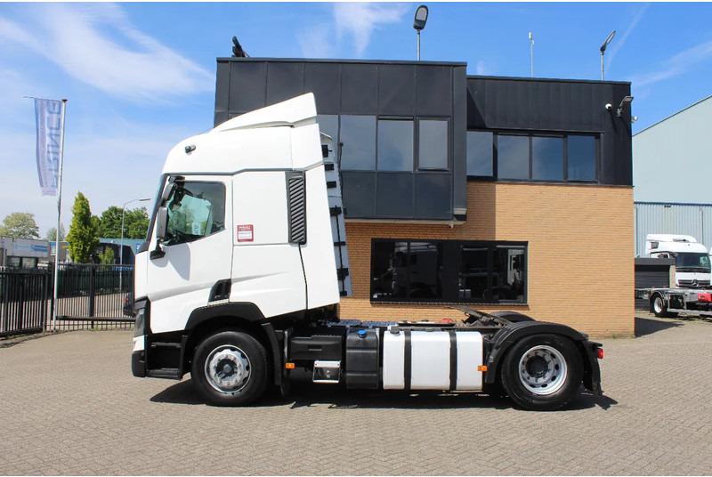 Renault T460 * RETARDER * 2 TANK * 4x2 * - Cabeza tractora: foto 2 Renault T460 * RETARDER * 2 TANK * 4x2 * - Cabeza tractora: foto 2