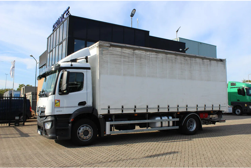 Mercedes-Benz Antos 1824 * EURO6 * 4X2 * - Camión caja cerrada: foto 3 Mercedes-Benz Antos 1824 * EURO6 * 4X2 * - Camión caja cerrada: foto 3