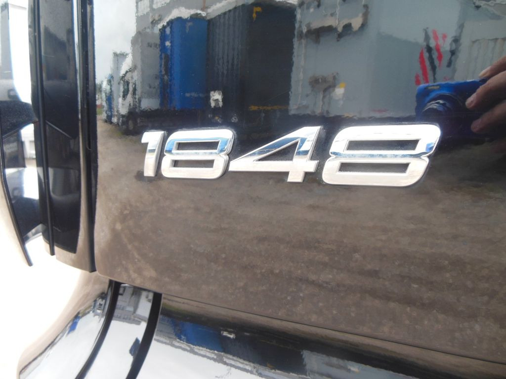Mercedes-Benz 1848 ACTROS, LOWDECK, GIGA SPACE, STANDKLIMA - Cabeza tractora: foto 5 Mercedes-Benz 1848 ACTROS, LOWDECK, GIGA SPACE, STANDKLIMA - Cabeza tractora: foto 5