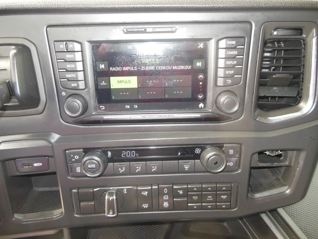 Cabeza tractora Scania R450 LOWDECK, RETARDER, STANDKLIMA, VOLL LUFT Scania R450 LOWDECK, RETARDER, STANDKLIMA, VOLL LUFT: foto 16