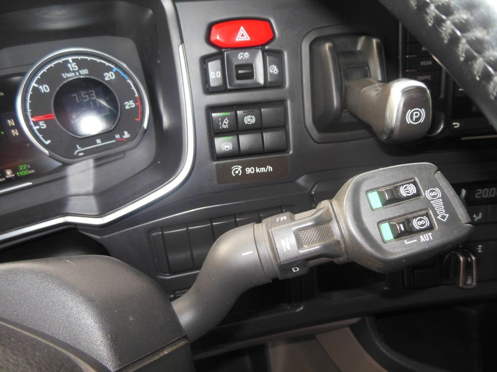 Cabeza tractora Scania R450 LOWDECK, RETARDER, STANDKLIMA, VOLL LUFT Scania R450 LOWDECK, RETARDER, STANDKLIMA, VOLL LUFT: foto 15