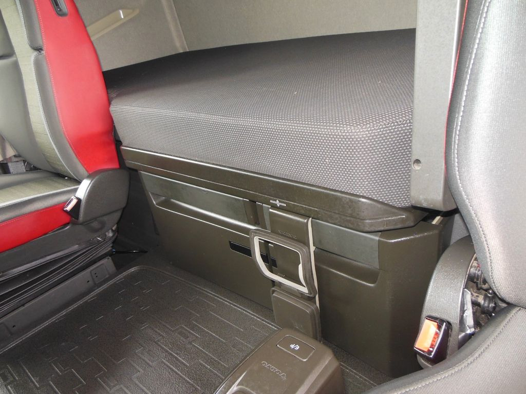 Cabeza tractora Volvo FH 13/460, GLOBE XL: foto 12 Cabeza tractora Volvo FH 13/460, GLOBE XL: foto 12