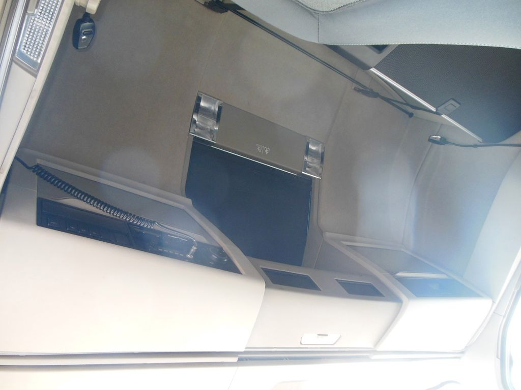 Leasing de Volvo FH 13/500, GLOBE XL, HYDRAULIK, ALU FELGEN, TOP!  Volvo FH 13/500, GLOBE XL, HYDRAULIK, ALU FELGEN, TOP!: foto 10